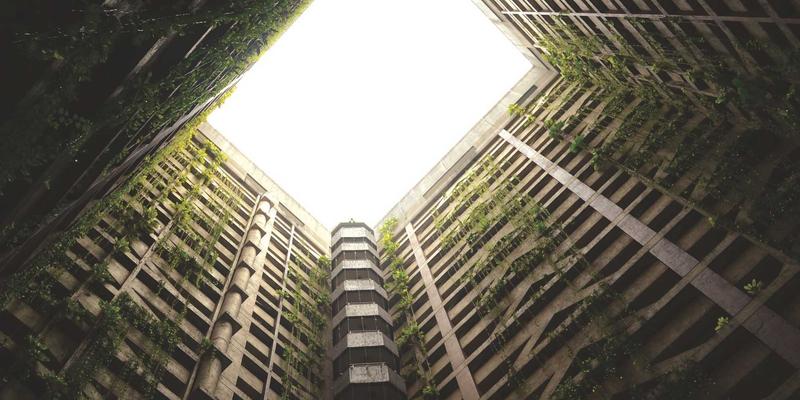 智能家居与电子产品面临的新挑战：AI驱动型零信任架构如何重塑网络安全防线